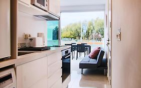 Phaedrus Living - Seaside Luxury Flat Harbour 109